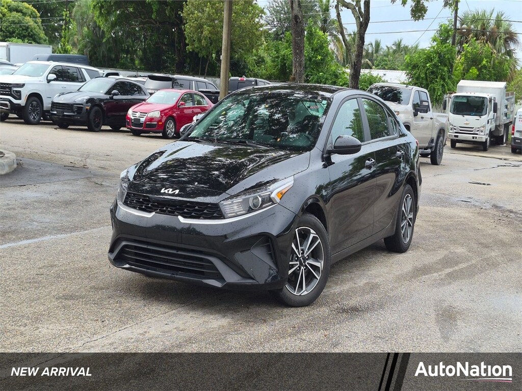Used 2024 Kia Forte LXS Sedan