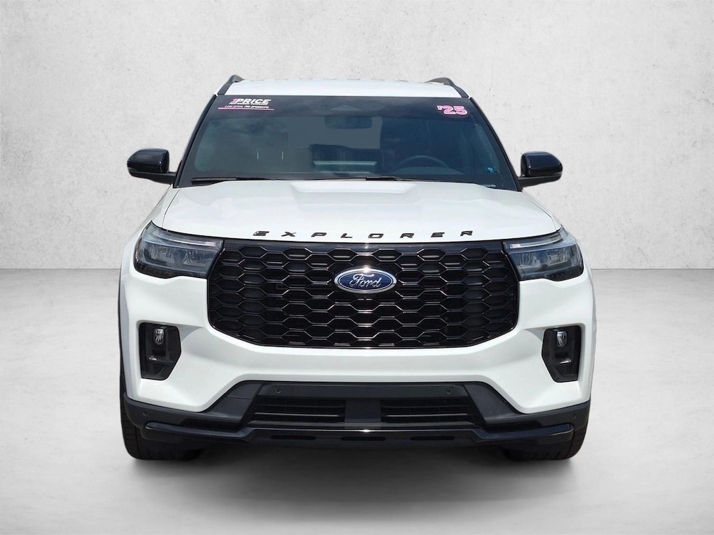 Used 2025 Ford Explorer ST-Line SUV