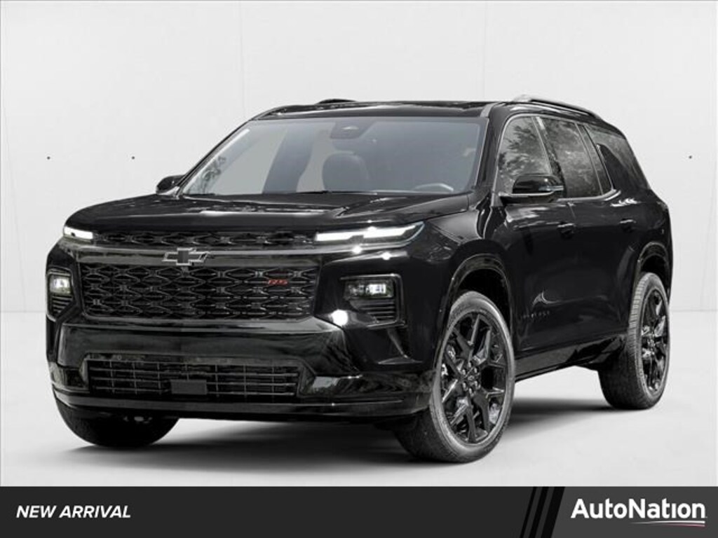 Used 2025 Chevrolet Traverse FWD LT SUV