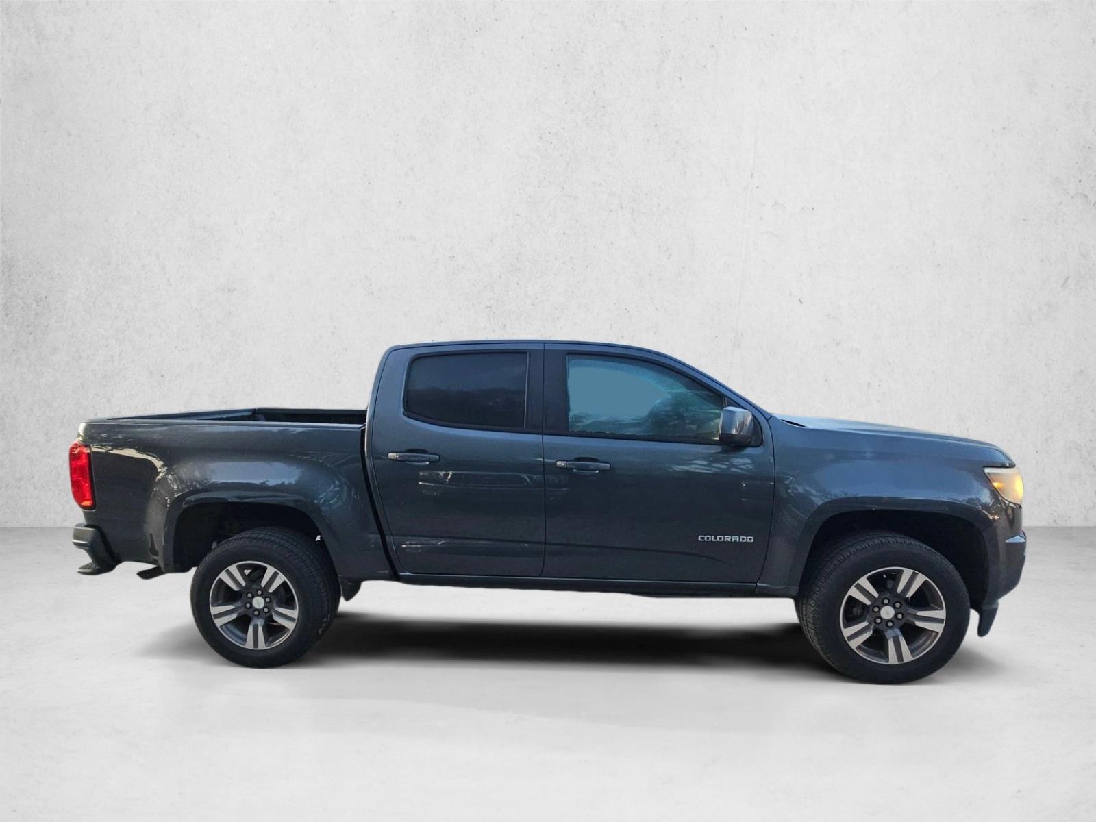 Used 2017 Chevrolet Colorado 2WD WT Truck Crew Cab
