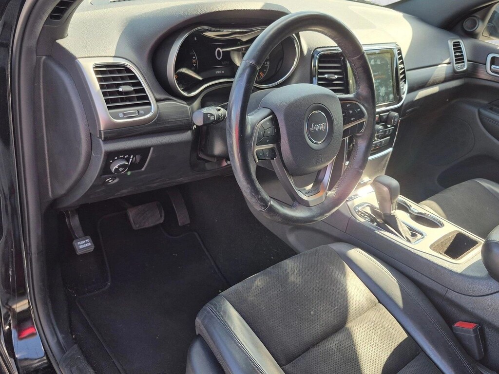 Used 2019 Jeep Grand Cherokee Altitude SUV