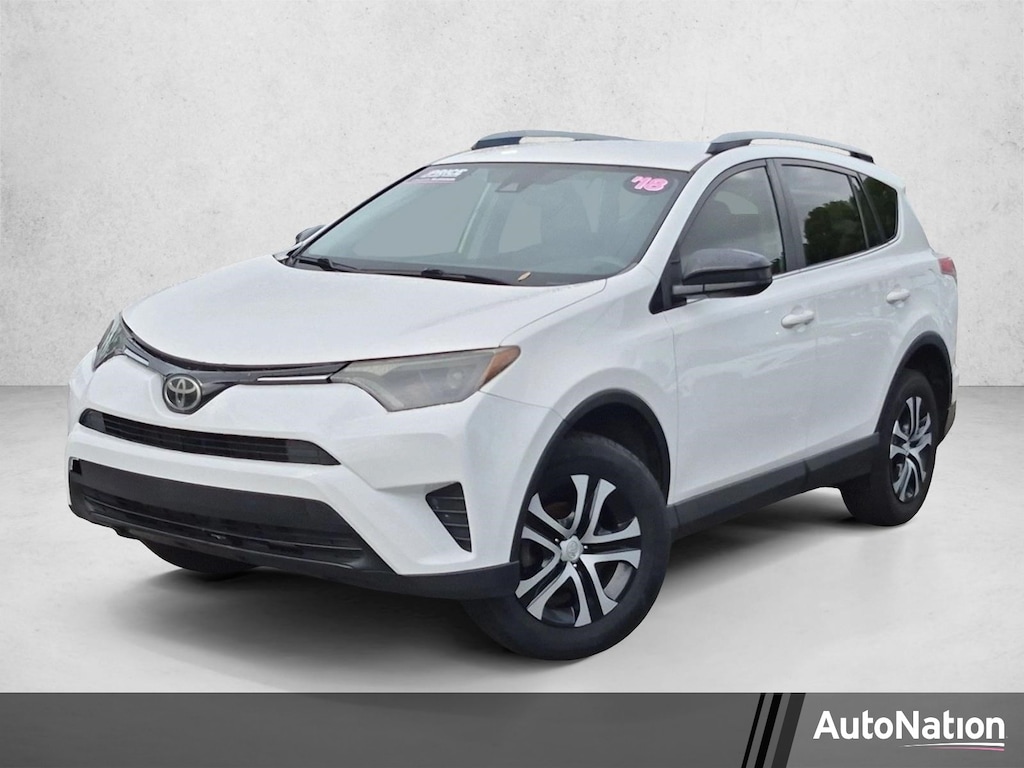 Used 2018 Toyota RAV4 LE SUV
