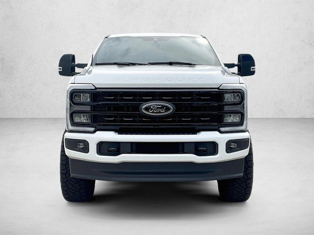 Used 2024 Ford F-250 LARIAT Truck Crew Cab