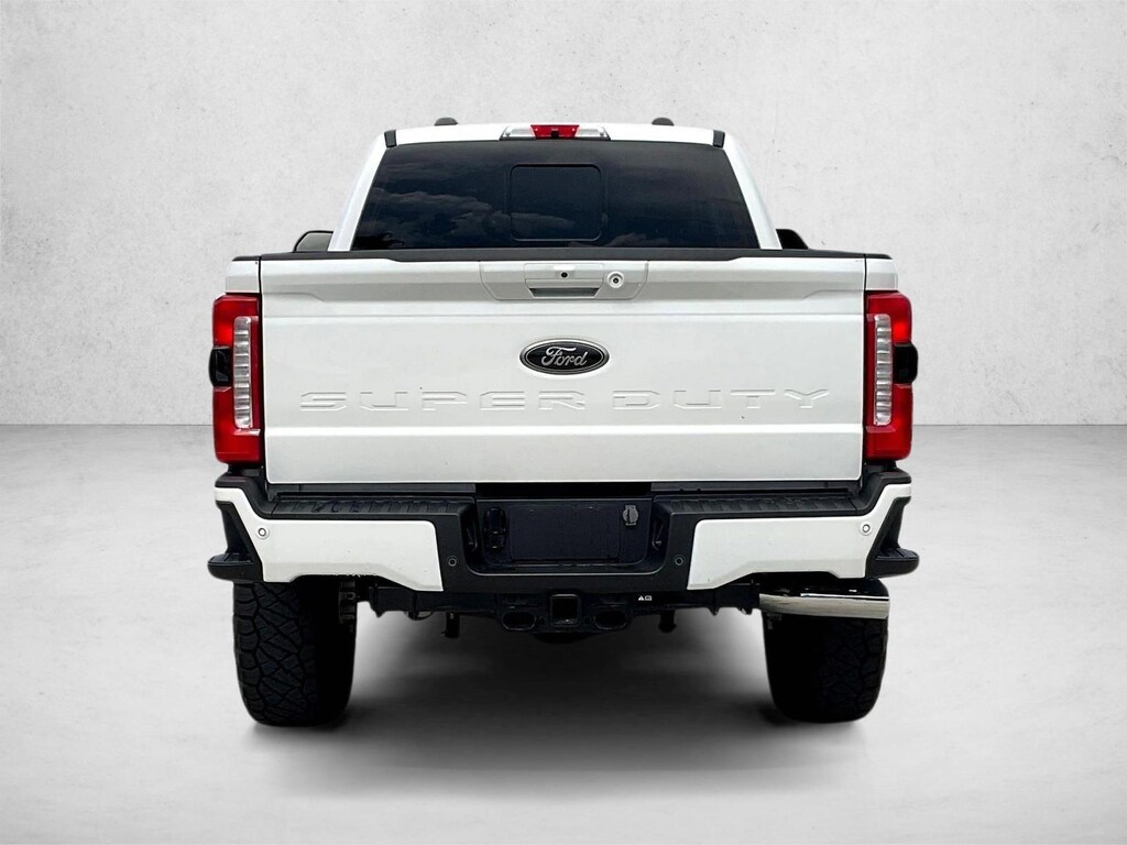 Used 2024 Ford F-250 LARIAT Truck Crew Cab
