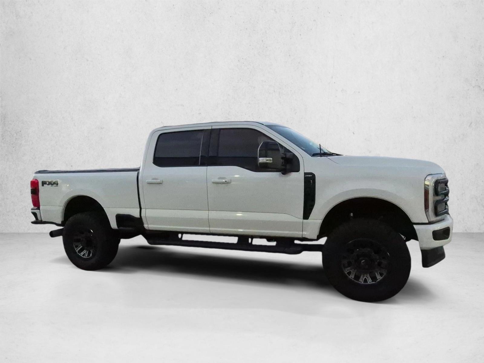 Used 2024 Ford F-250 LARIAT Truck Crew Cab