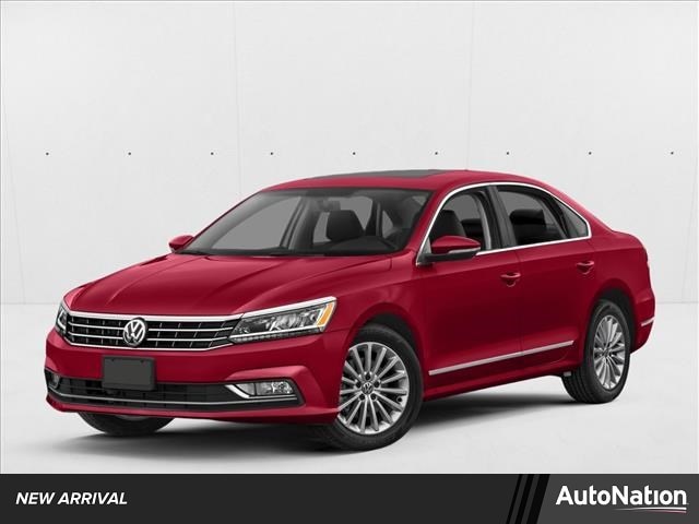 2018 Volkswagen Passat R-Line