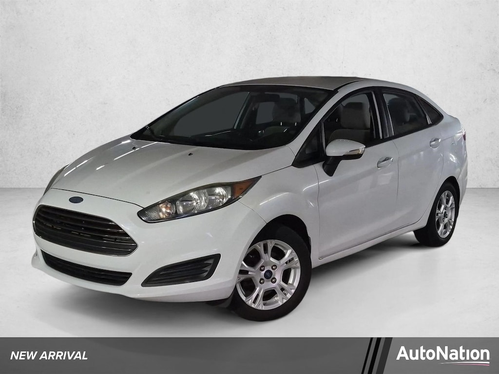 Used 2014 Ford Fiesta SE Sedan