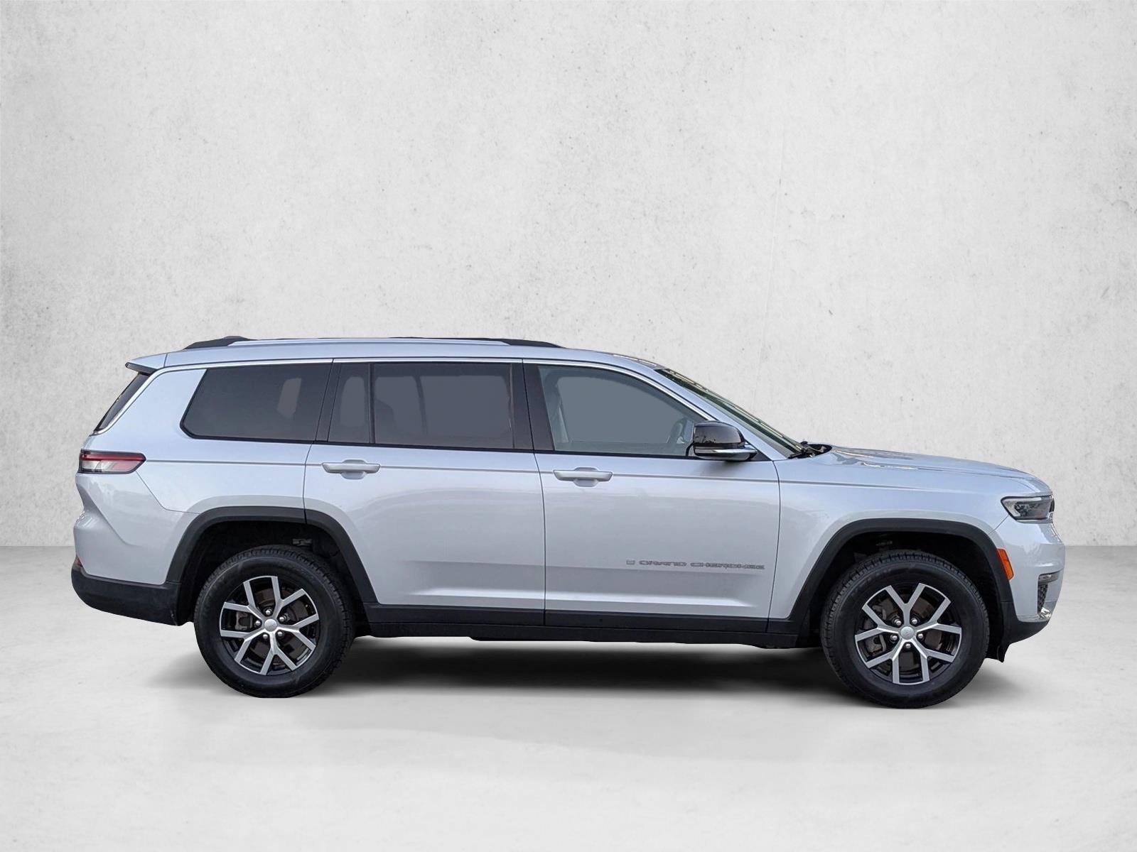 Used 2023 Jeep Grand Cherokee Limited SUV