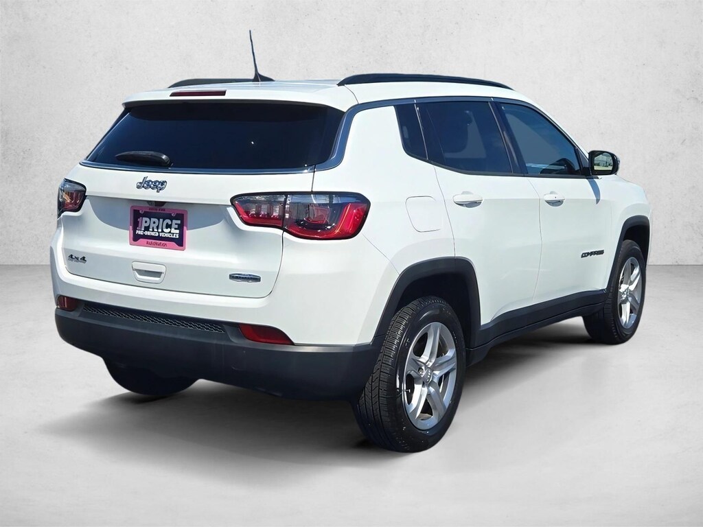 Used 2023 Jeep Compass Latitude SUV