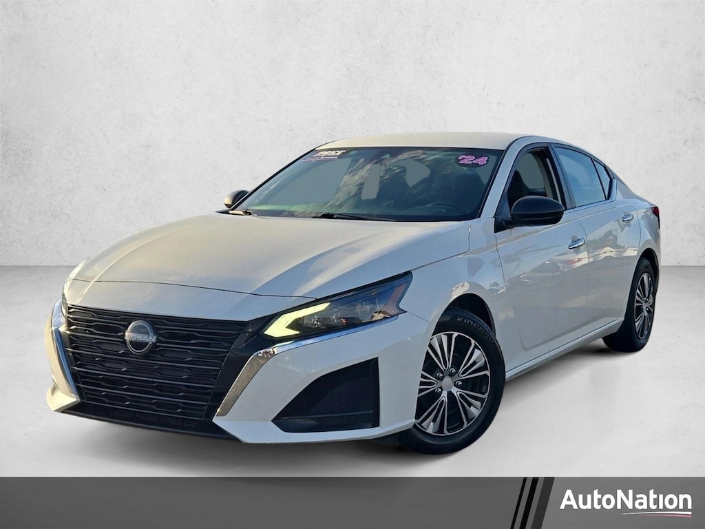 Used 2024 Nissan Altima 2.5 S Sedan