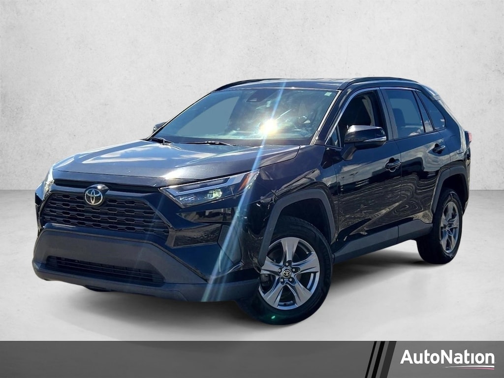 Used 2022 Toyota RAV4 XLE SUV