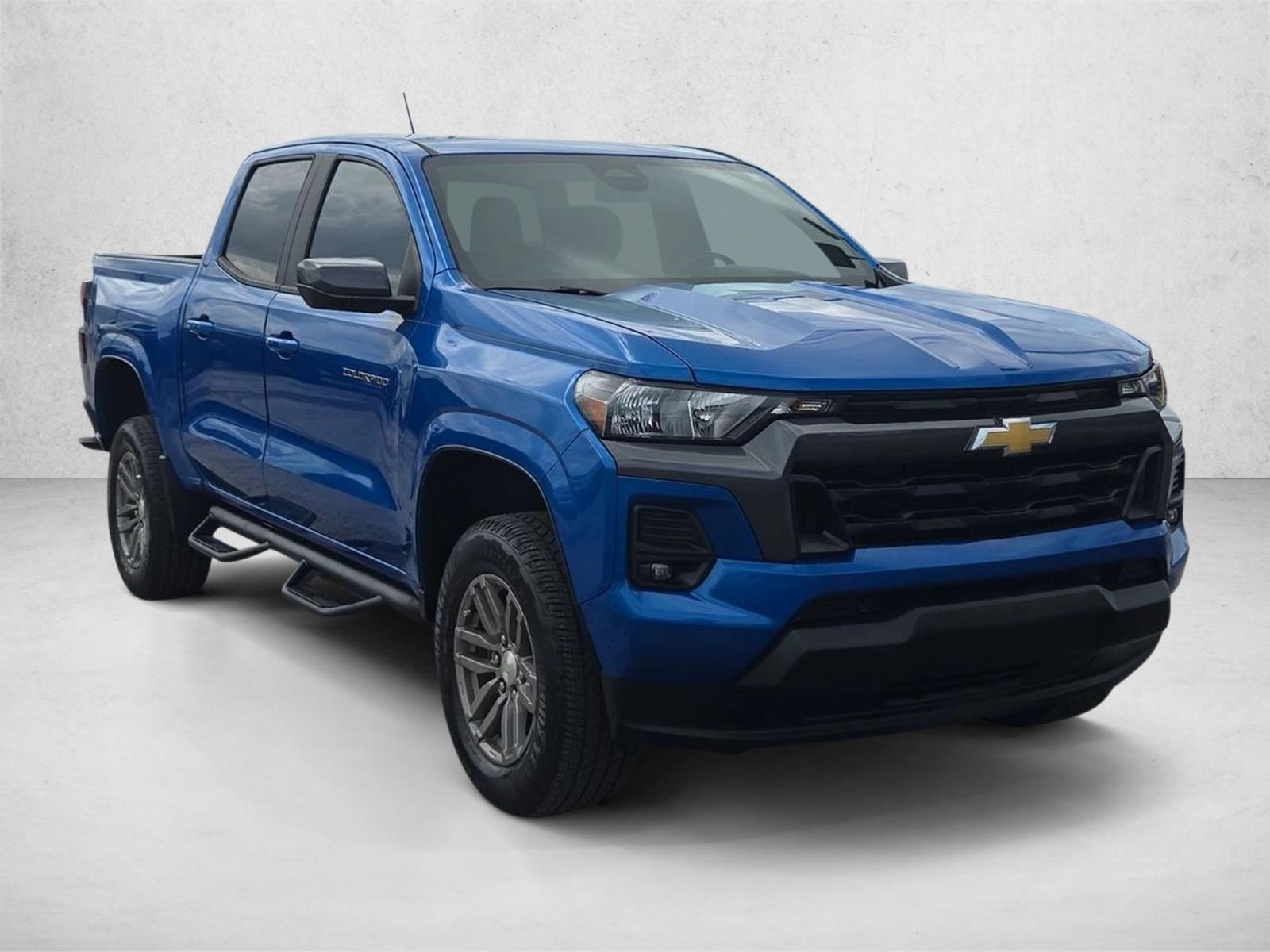 Used 2023 Chevrolet Colorado 2WD LT Truck Crew Cab