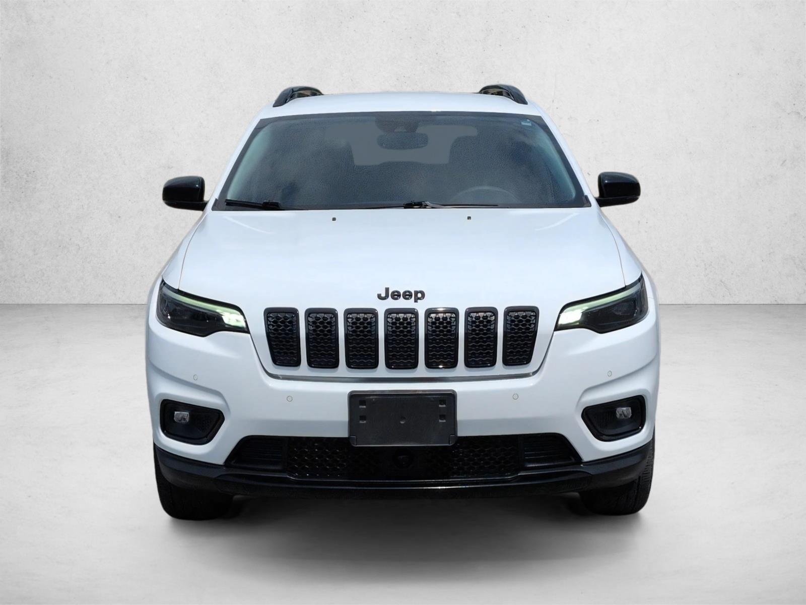 Used 2023 Jeep Cherokee Altitude Lux SUV