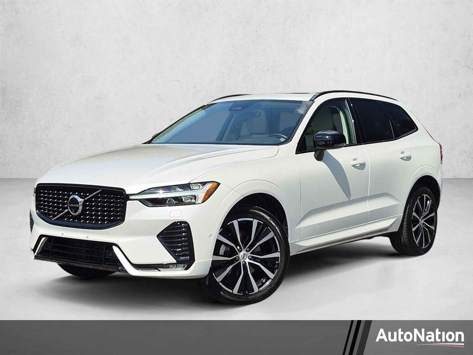 2025 Volvo XC60