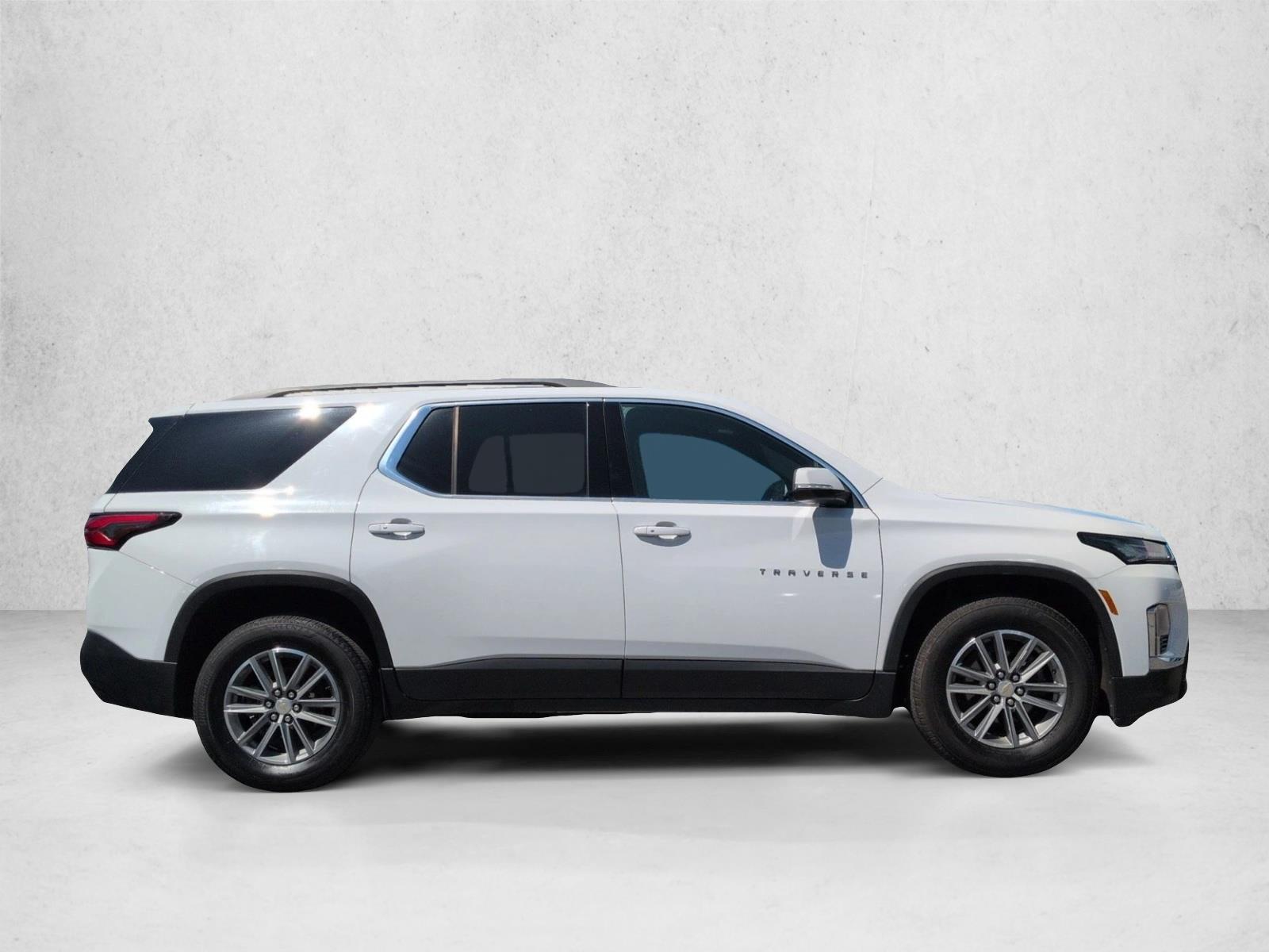 Used 2023 Chevrolet Traverse LT Cloth SUV