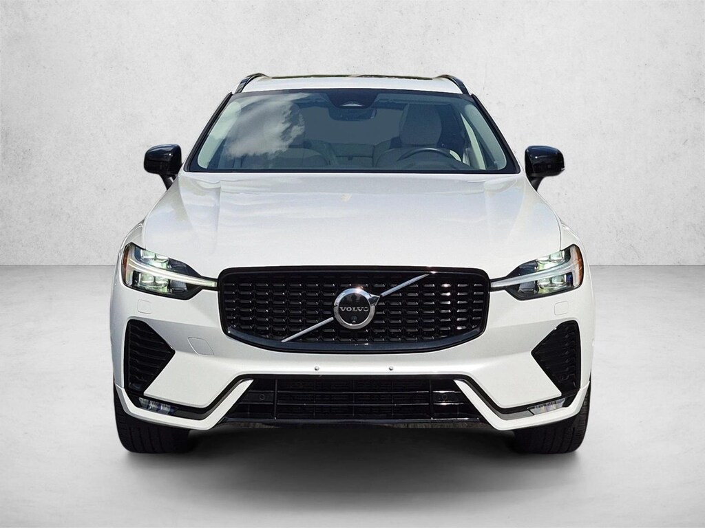Used 2025 Volvo XC60 Plus SUV