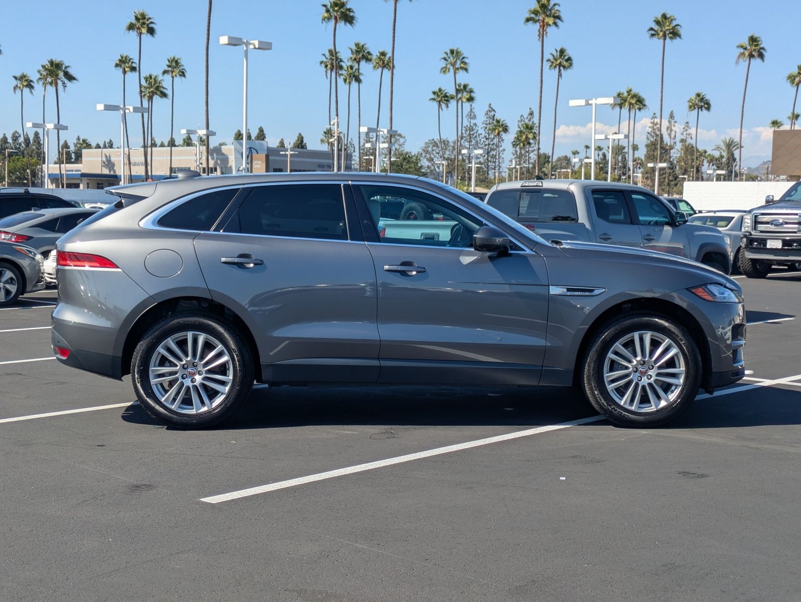 Used 2018 Jaguar F-PACE 25t Prestige SUV