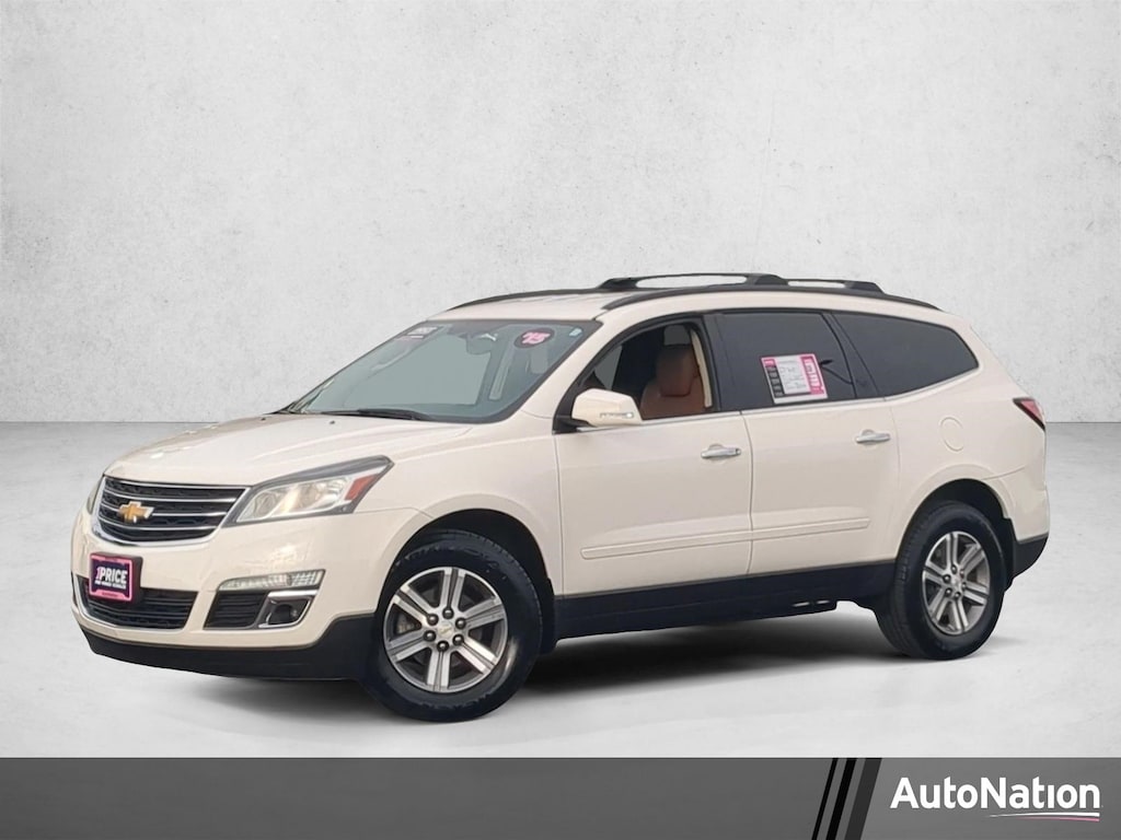 Used 2015 Chevrolet Traverse LT SUV