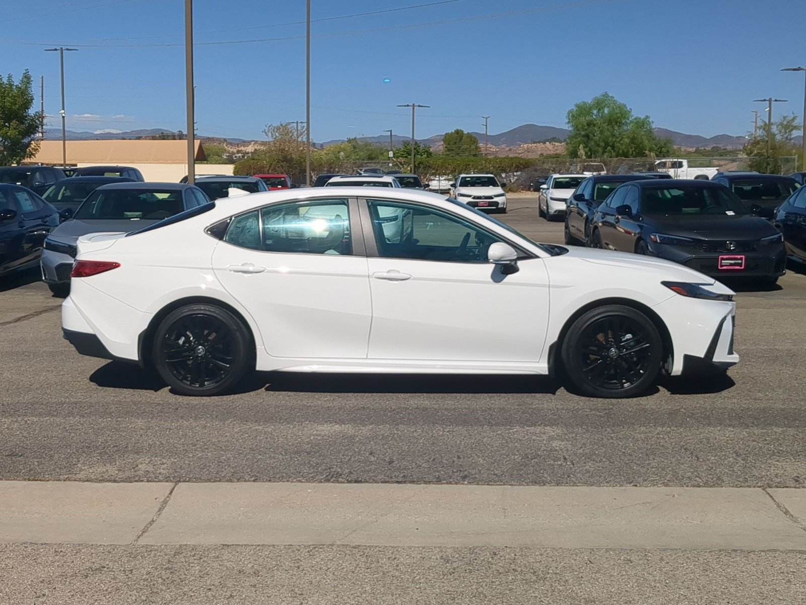 Used 2025 Toyota Camry SE Sedan