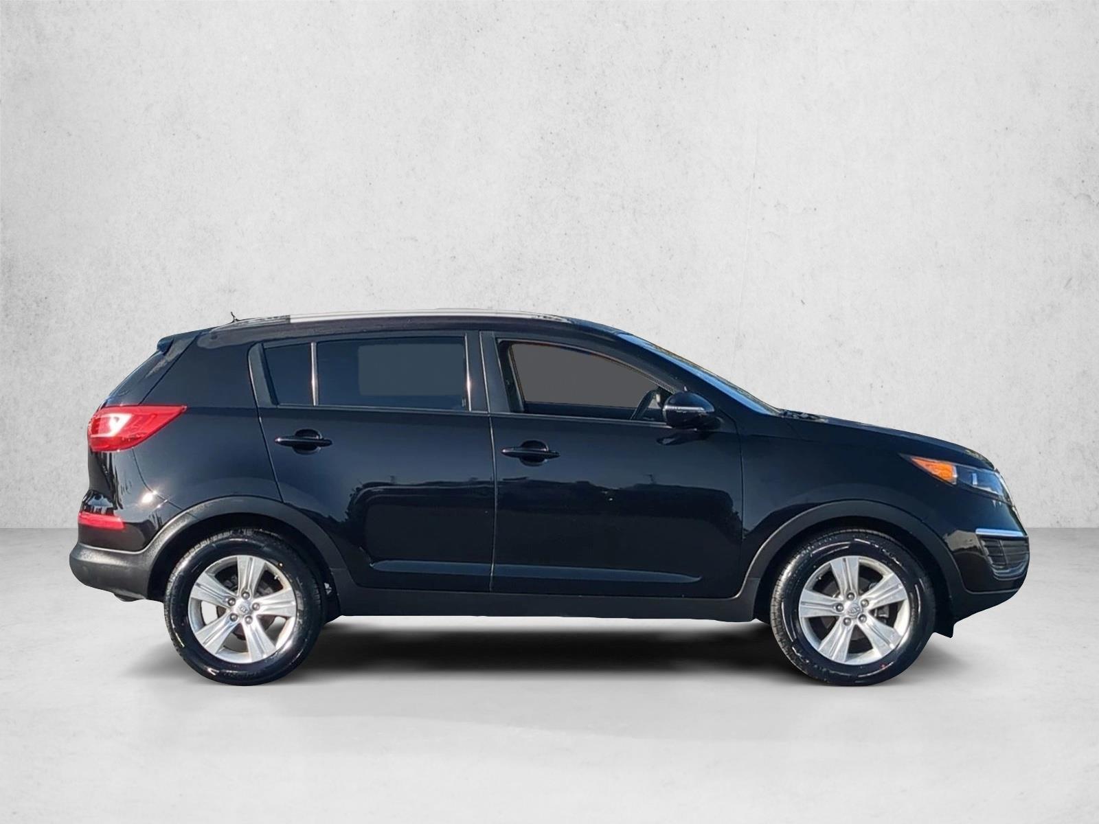Used 2011 Kia Sportage LX SUV