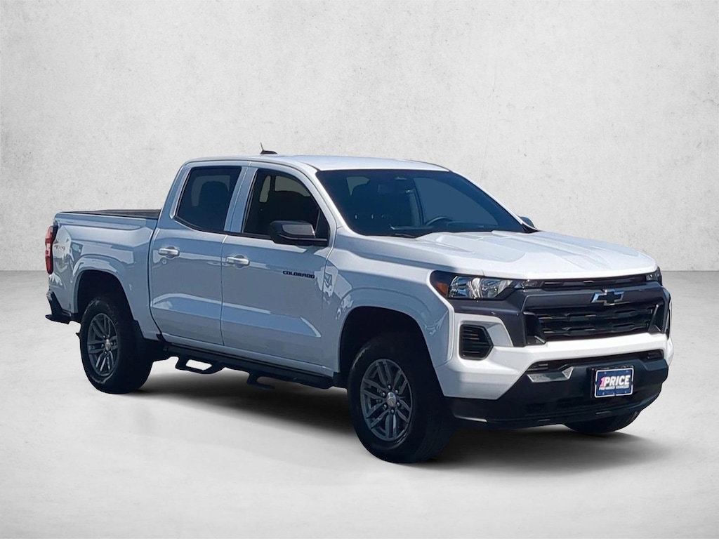 Used 2025 Chevrolet Colorado 4WD LT Truck Crew Cab