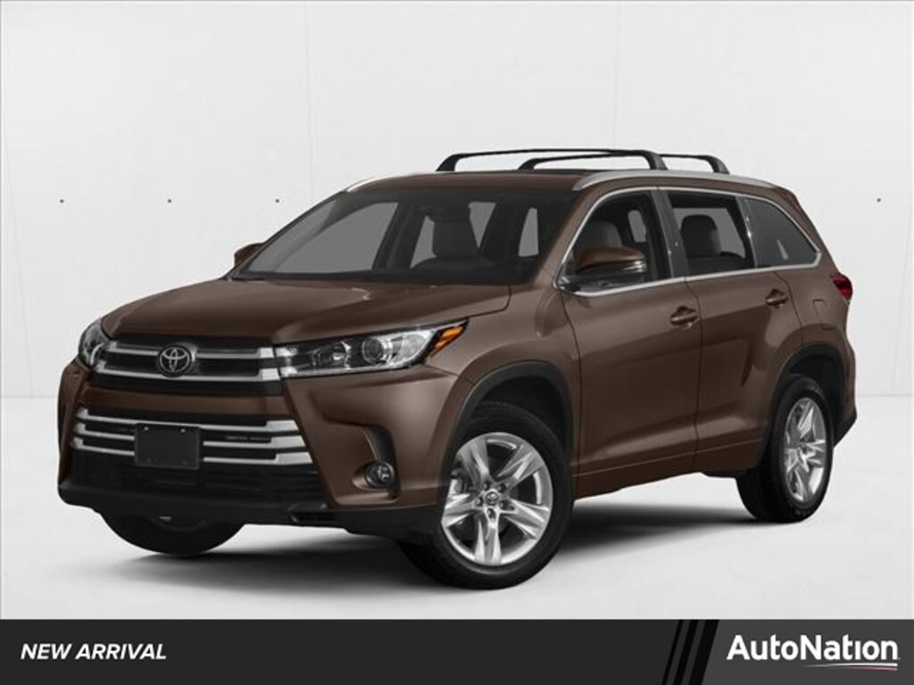 Used 2017 Toyota Highlander Limited V6 SUV