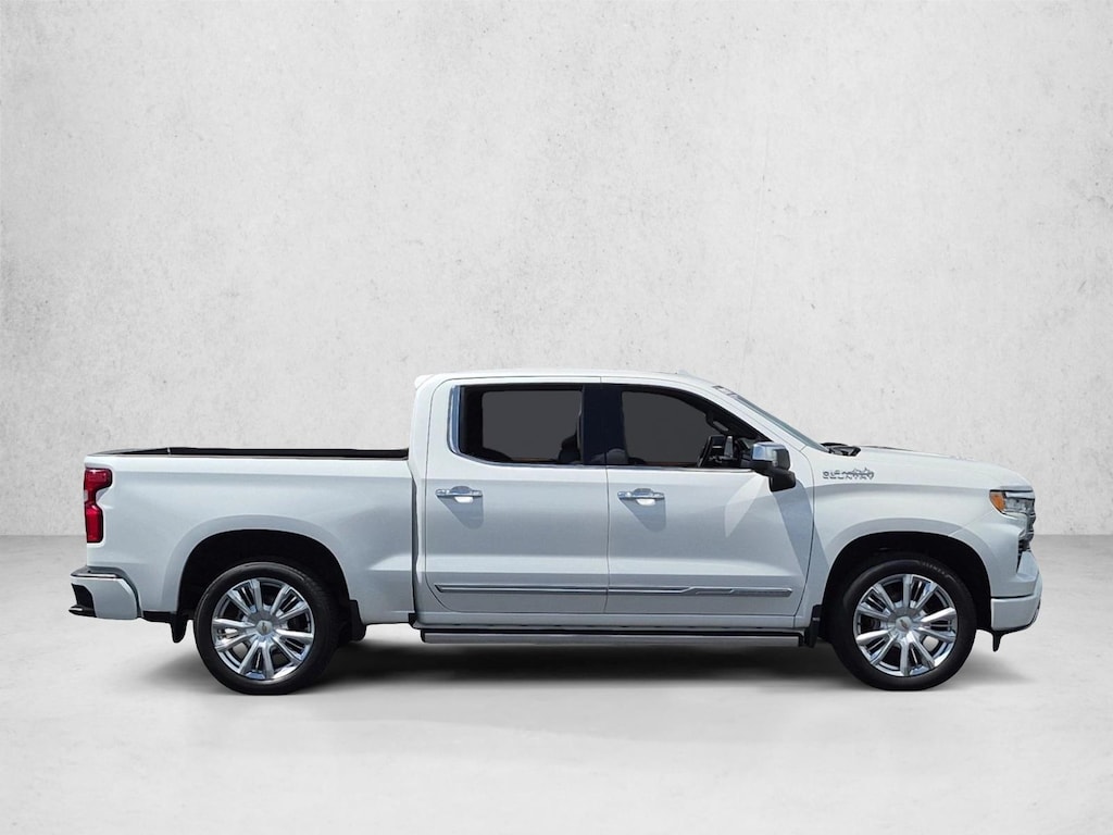 Used 2024 Chevrolet Silverado 1500 High Country Truck Crew Cab