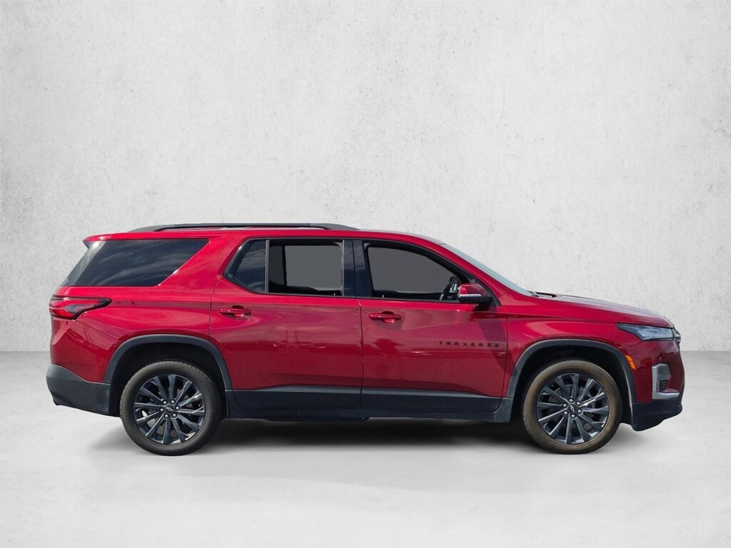 Used 2023 Chevrolet Traverse RS SUV
