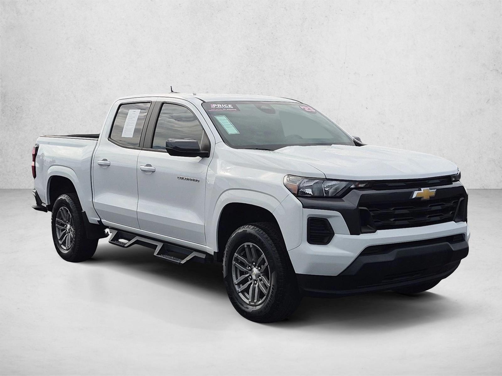 Used 2023 Chevrolet Colorado 2WD LT Truck Crew Cab