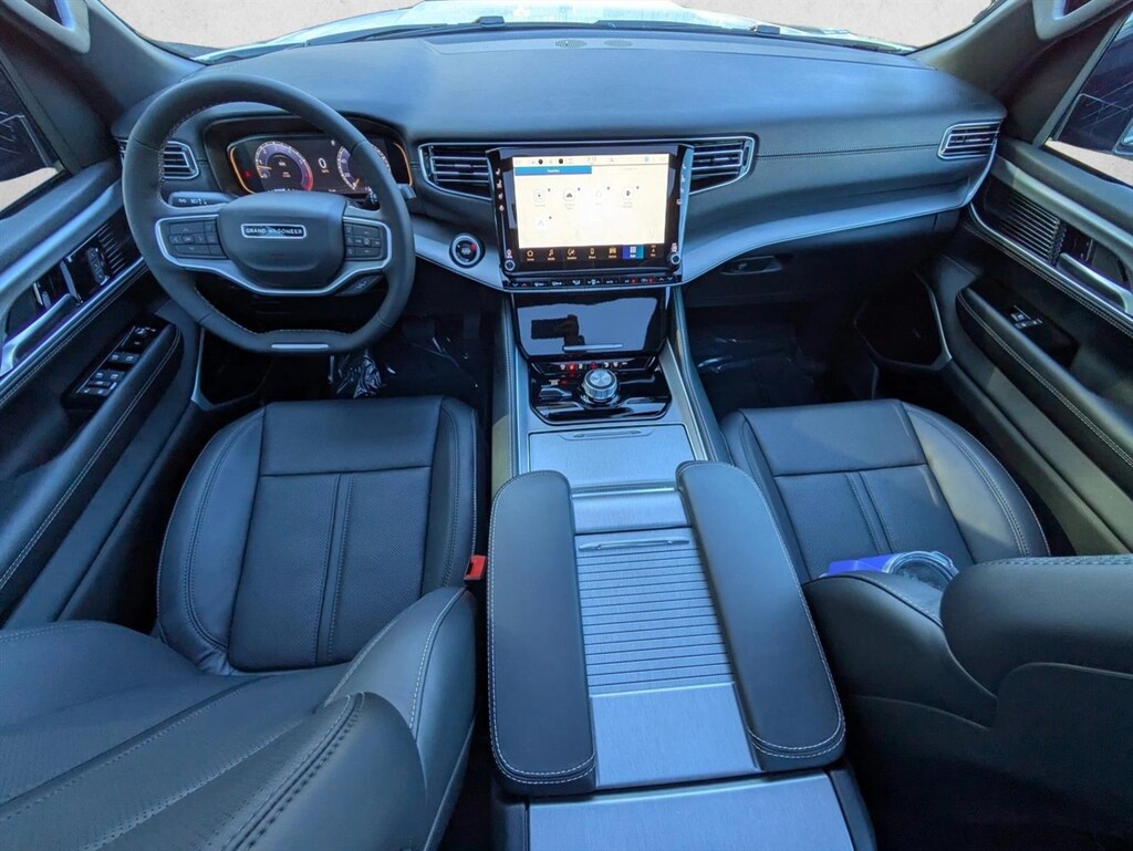 New 2026 Jeep Grand Wagoneer Limited Altitude Sport Utility