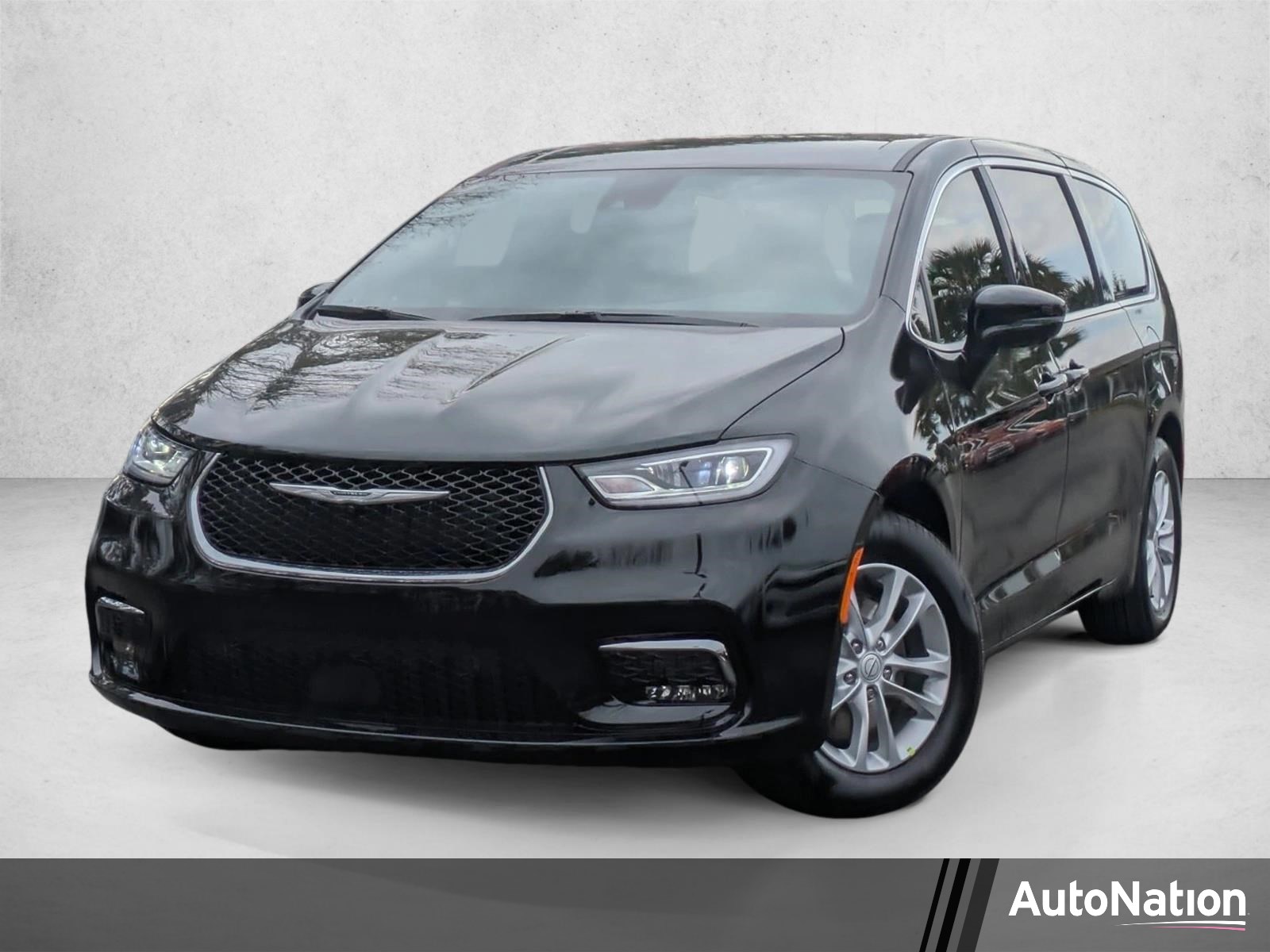 2026 Chrysler Pacifica Select Van Passenger Van
