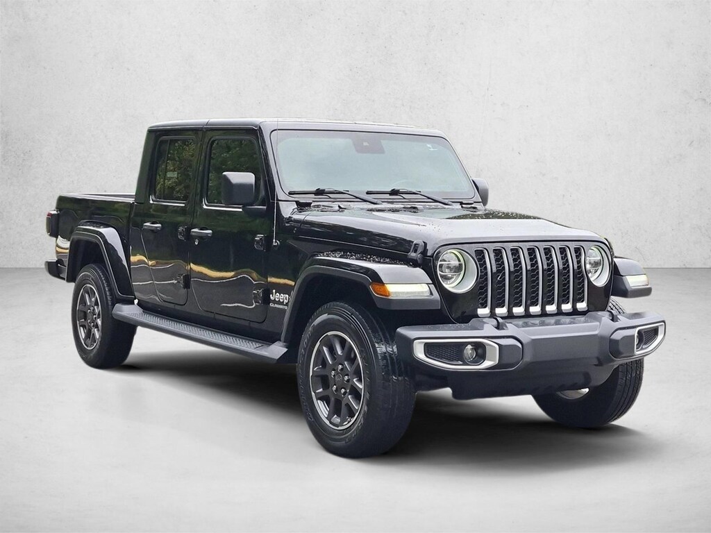 Used 2020 Jeep Gladiator Overland Truck Crew Cab