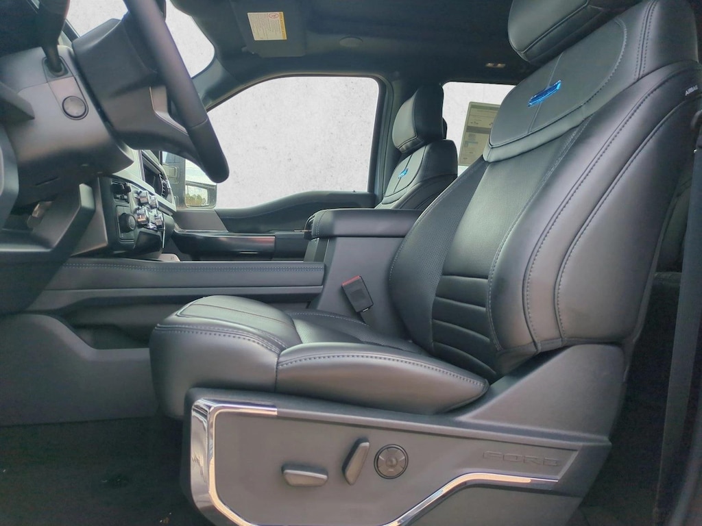 New 2027 Ford F-250 Platinum Truck Crew Cab