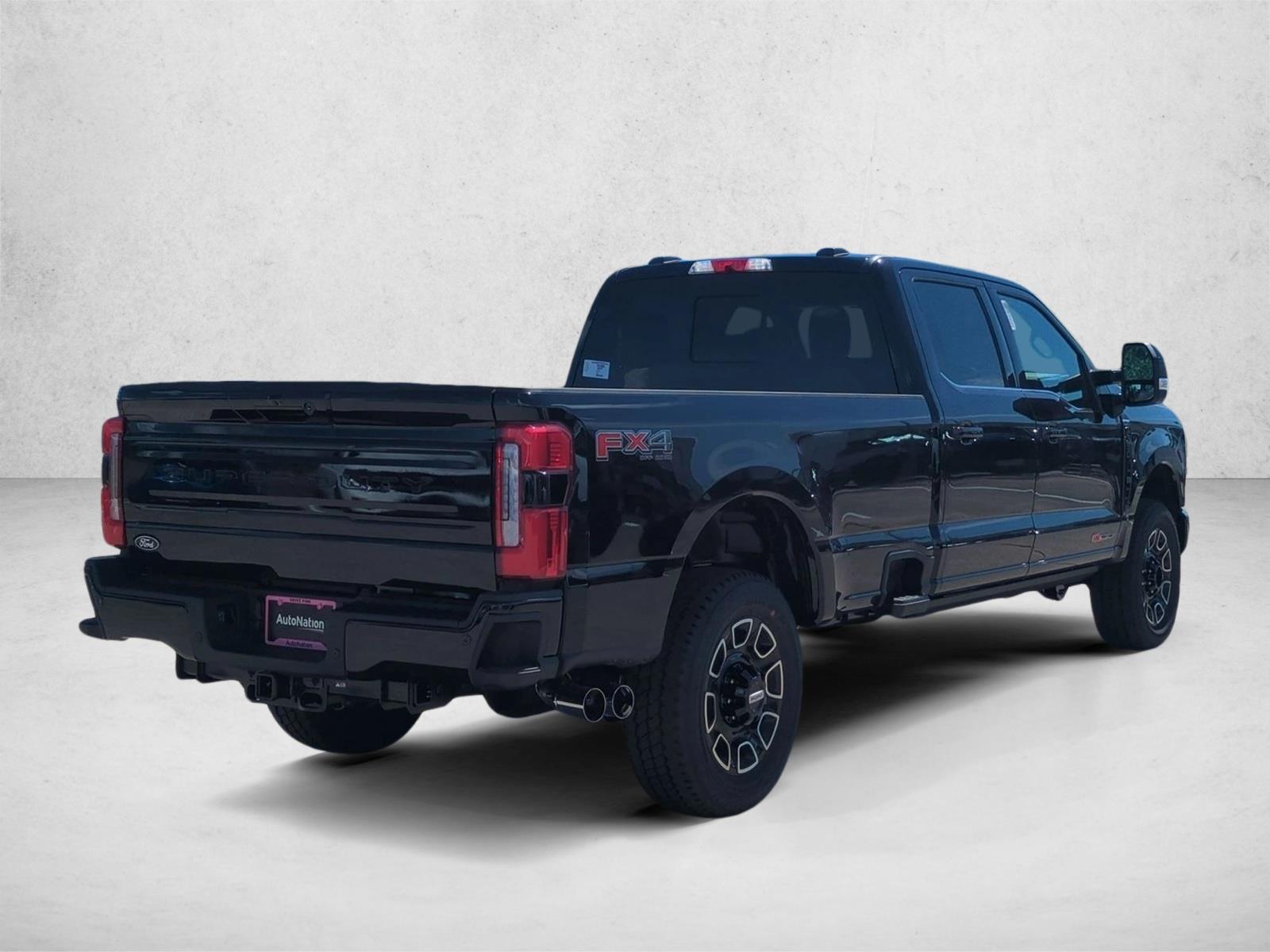 New 2027 Ford F-350 Platinum Truck Crew Cab