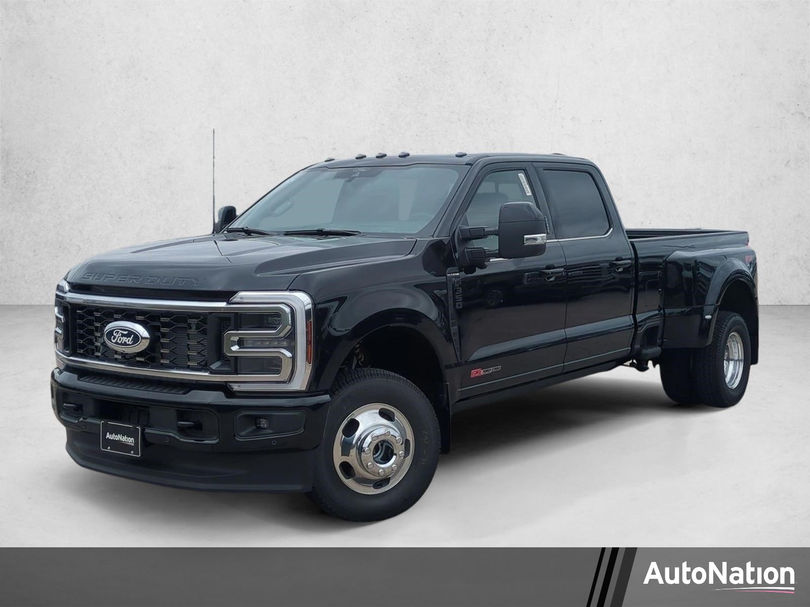 New 2027 Ford F-350 Platinum Truck Crew Cab