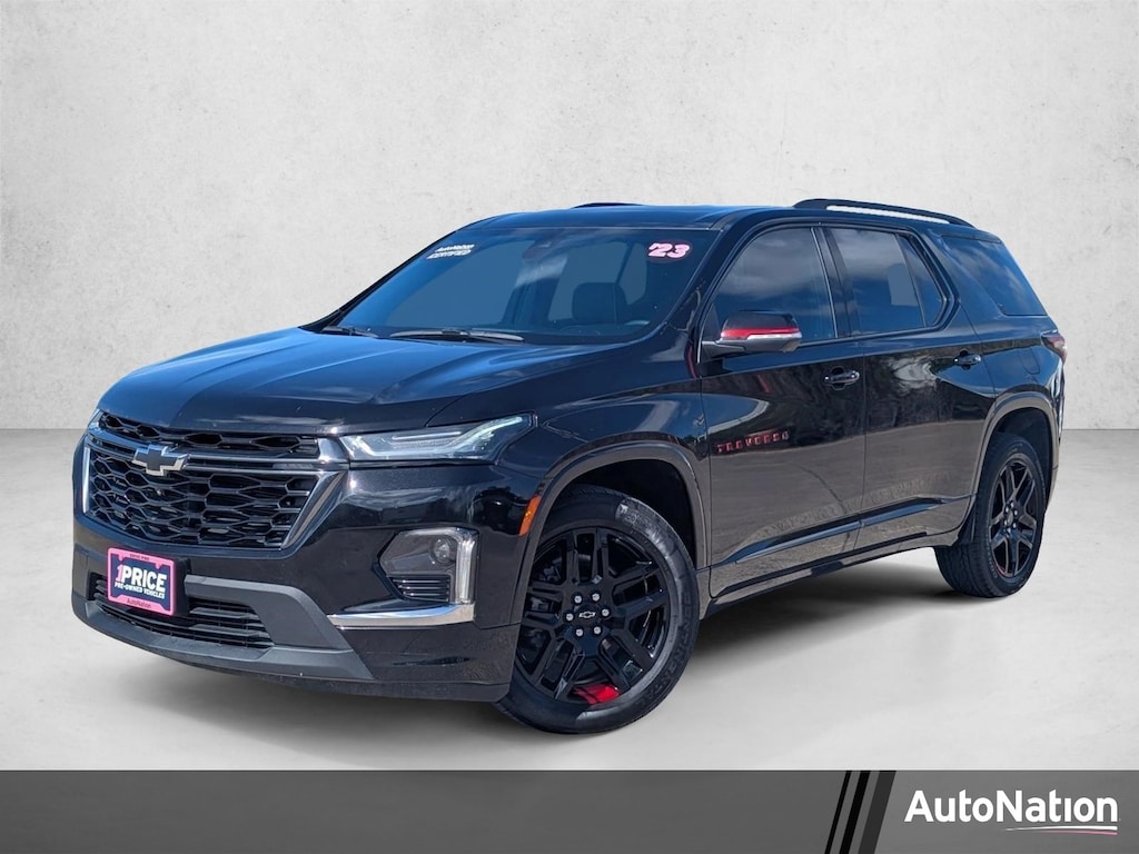 Used 2023 Chevrolet Traverse Premier SUV