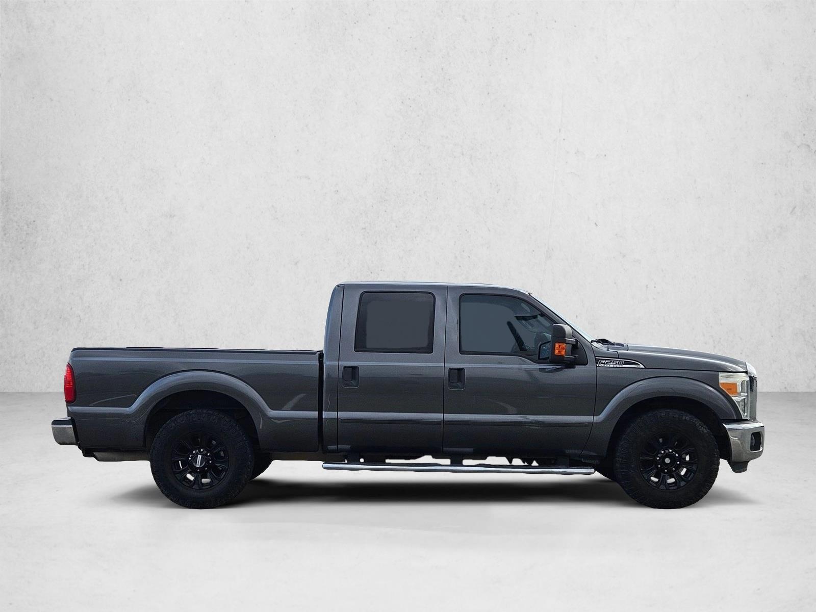 Used 2015 Ford F-250 XLT Truck Crew Cab