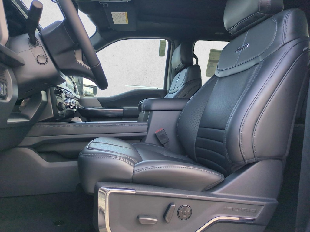 New 2027 Ford F-350 Platinum Truck Crew Cab