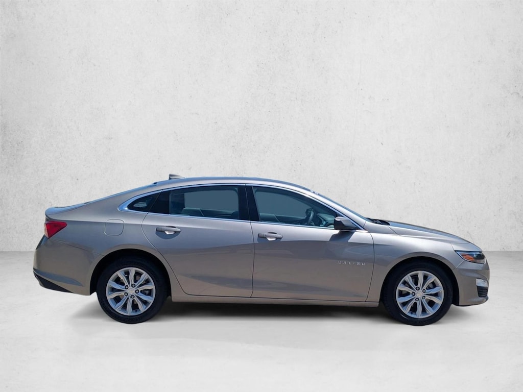 Used 2025 Chevrolet Malibu LT Sedan