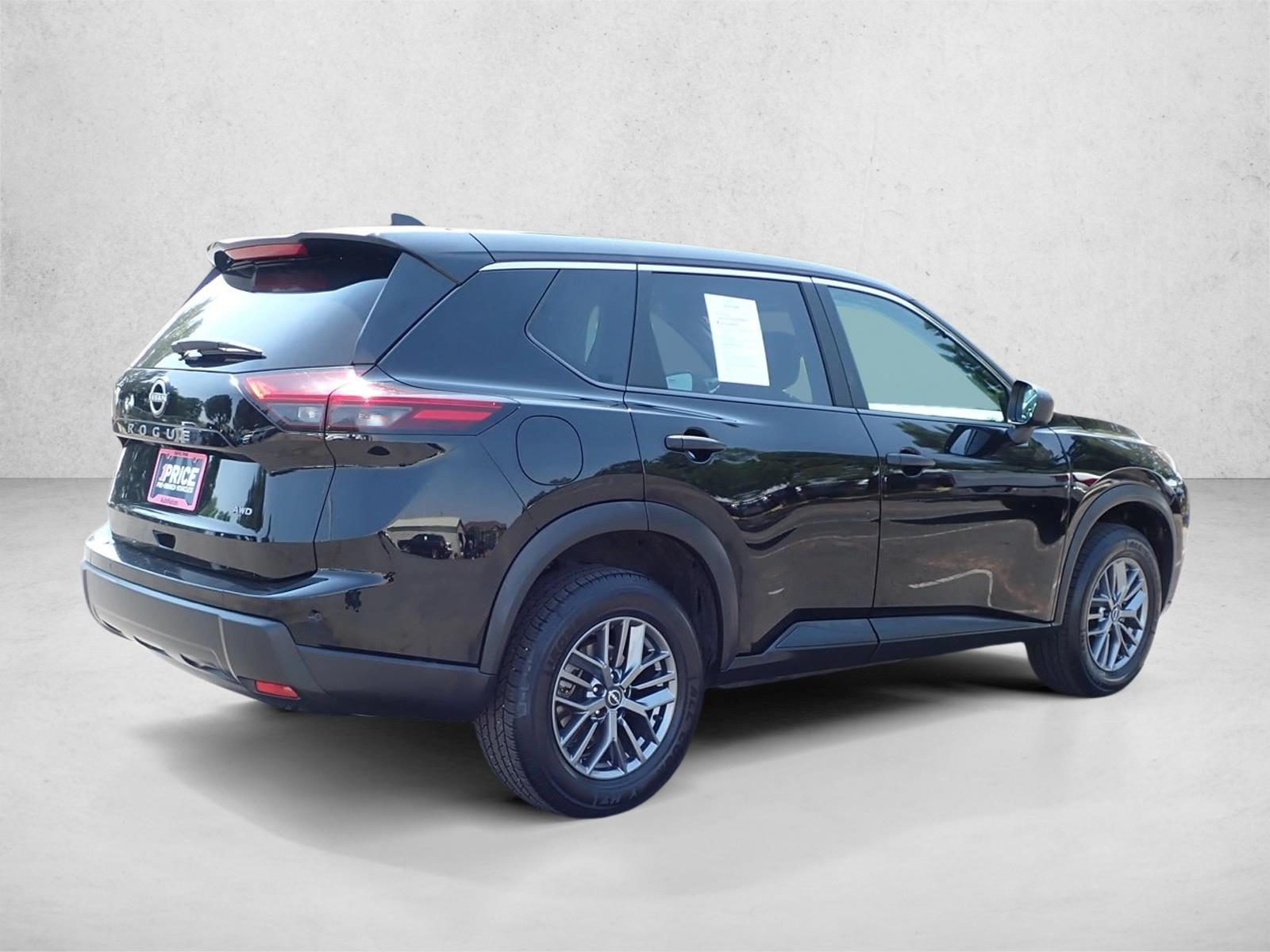 Used 2024 Nissan Rogue S Sport Utility