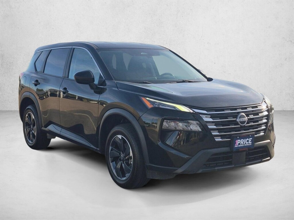 Used 2024 Nissan Rogue SV Sport Utility