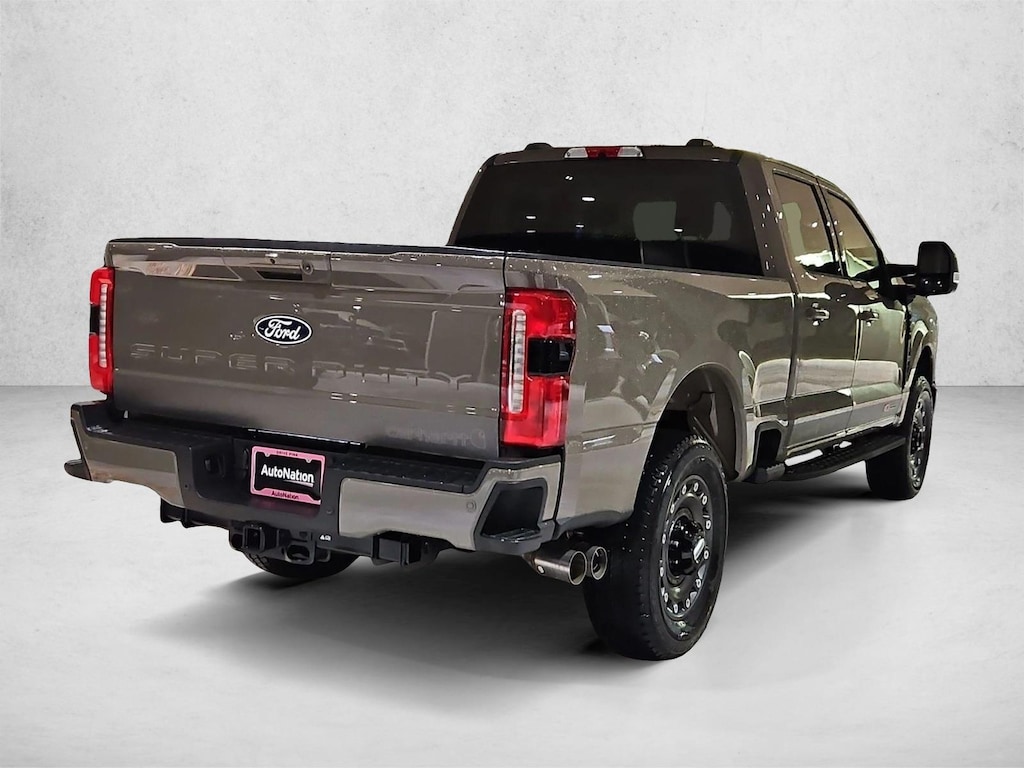 New 2027 Ford F-250 XLT Truck Crew Cab