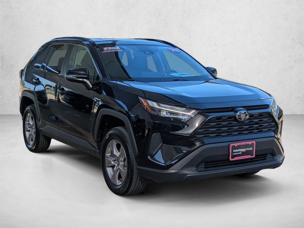 Used 2025 Toyota RAV4 XLE SUV