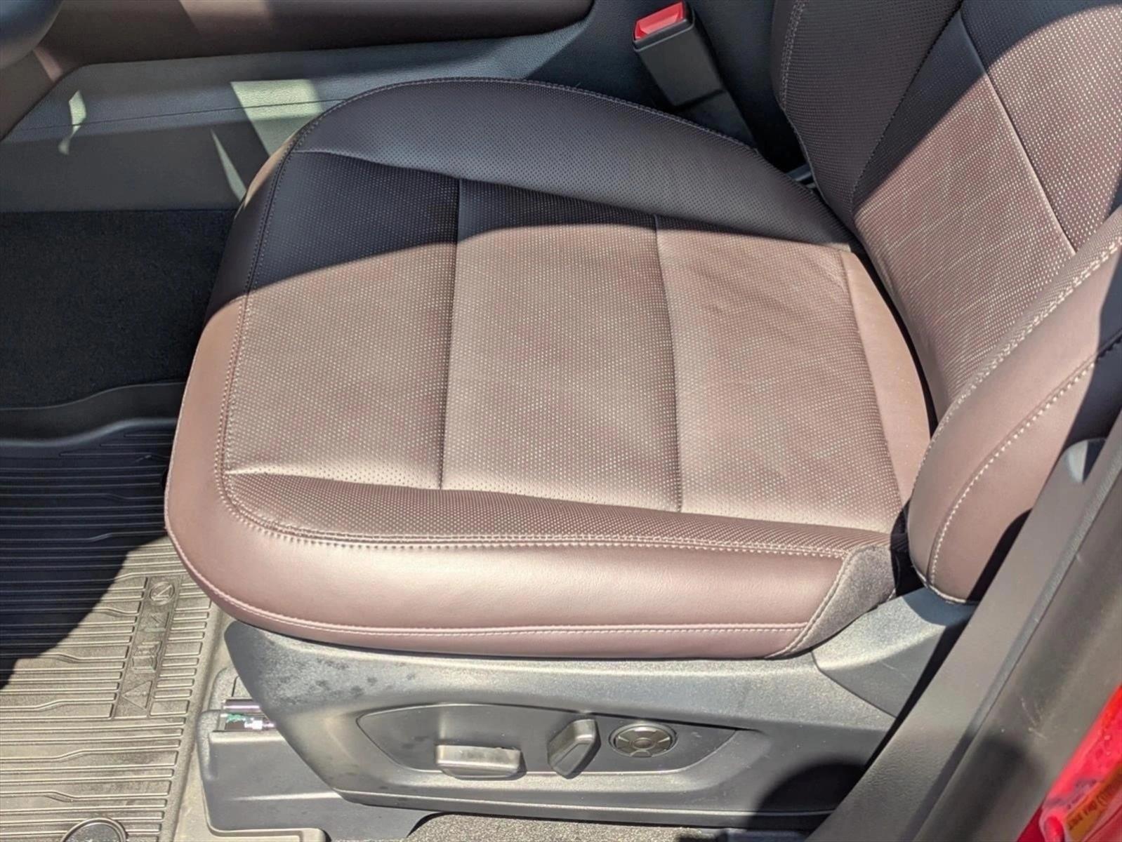 New 2026 Ford Explorer Platinum SUV