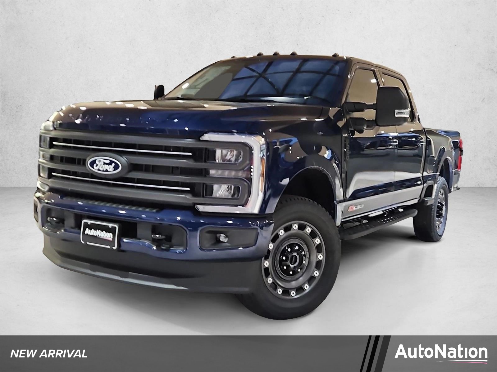 2027 Ford F-250 XLT Truck Crew Cab