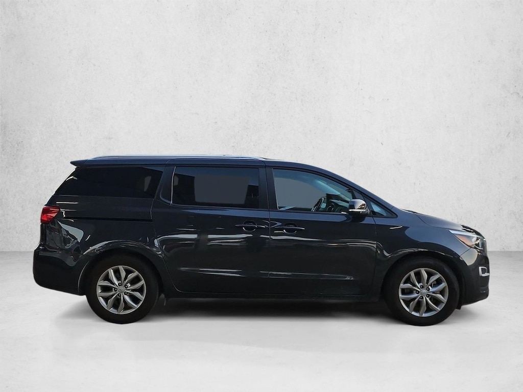 Used 2020 Kia Sedona EX Van