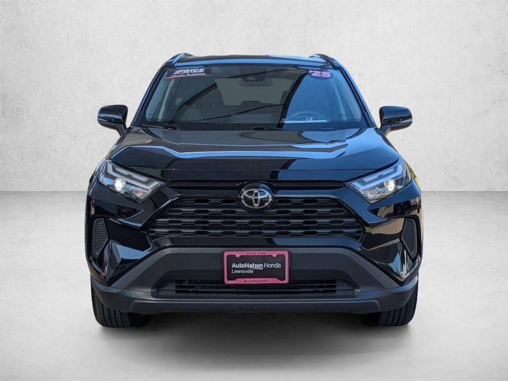 Used 2025 Toyota RAV4 XLE SUV
