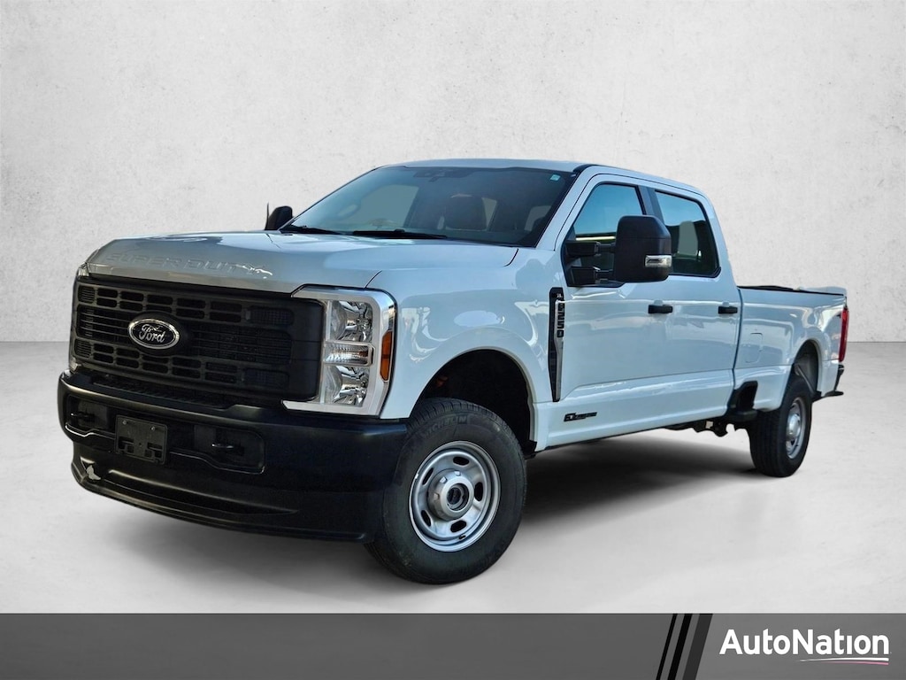 Used 2025 Ford F-250 XL Truck Crew Cab