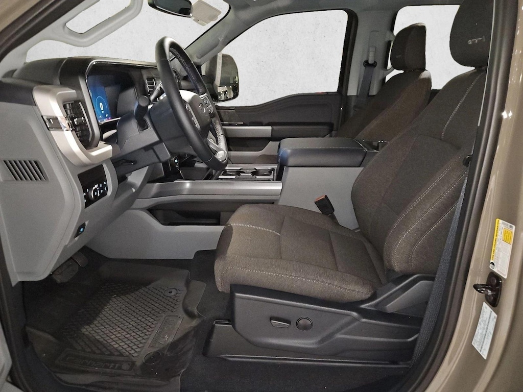 New 2027 Ford F-250 XLT Truck Crew Cab