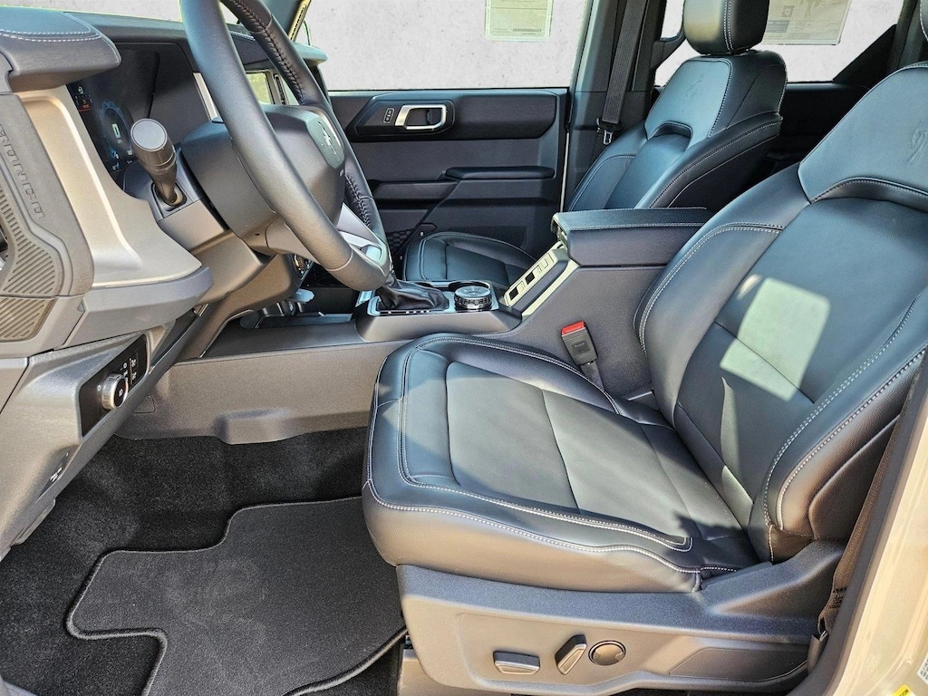 New 2026 Ford Bronco Outer Banks SUV